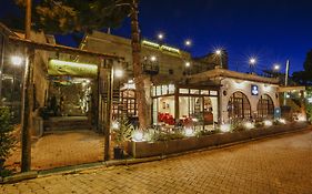 Harkasos Cave Hotel